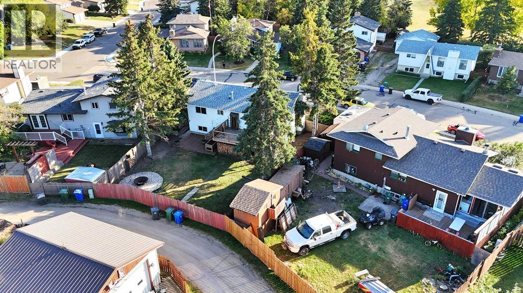 5240 40 Street, Innisfail