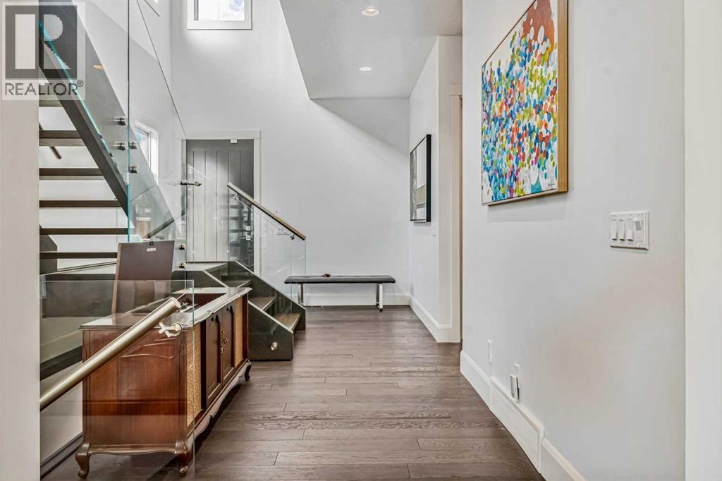 Single Family House for Sale in   Avenue NE Winston Heights/Mountview Calgary 