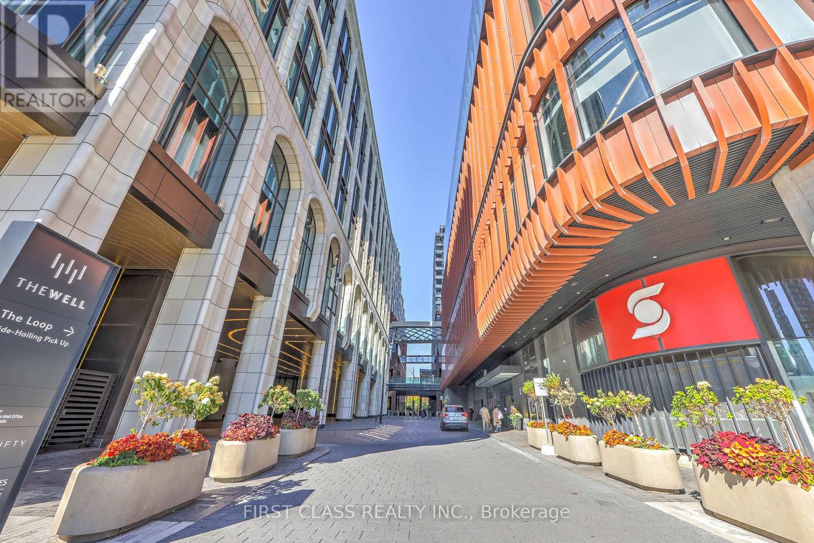 Listing photo of 2309 - 470 FRONT STREET W