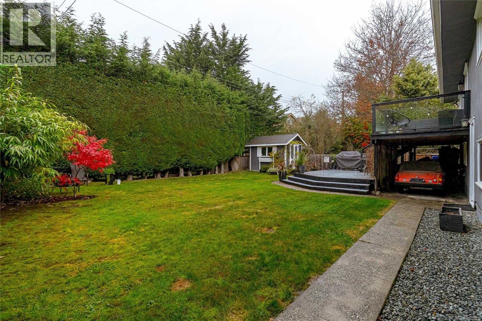  1743 Townley Street, Saanich