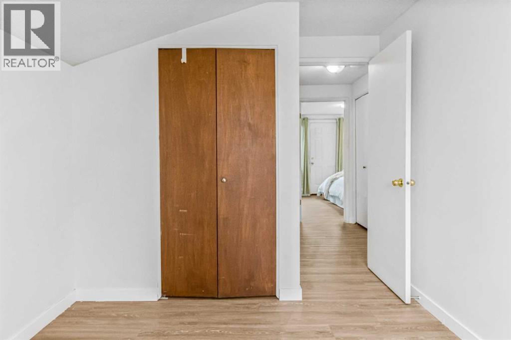 Single Family House for Sale in   Street SE Forest Lawn Calgary 