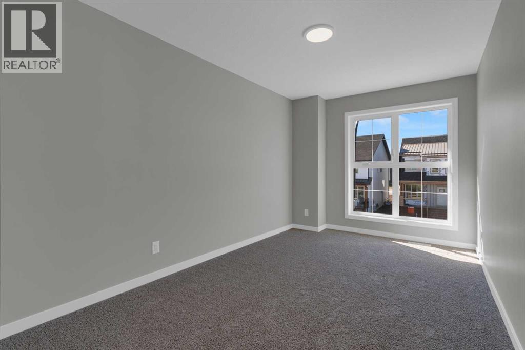 Single Family House for Sale in  Silver Spruce Road SW Silverado Calgary 