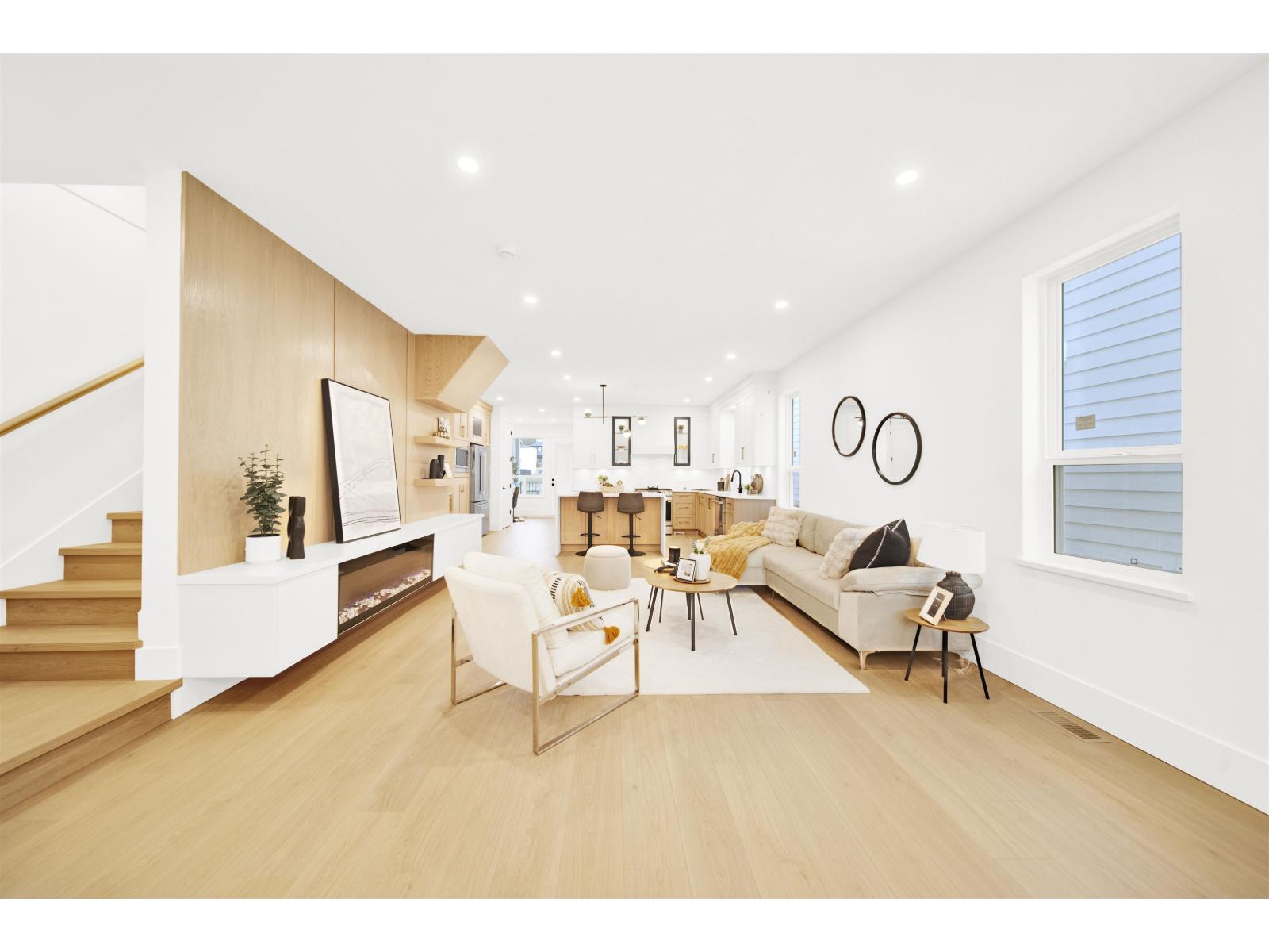 16479 20 AVENUE, Surrey