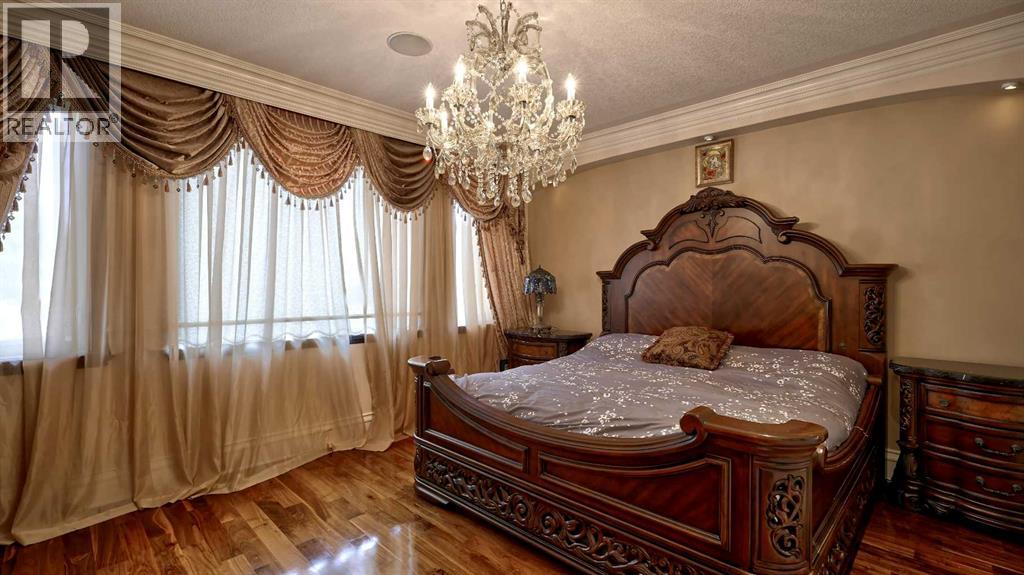 Single Family House for Sale in   Avenue NW Hounsfield Heights/Briar Hill Calgary 