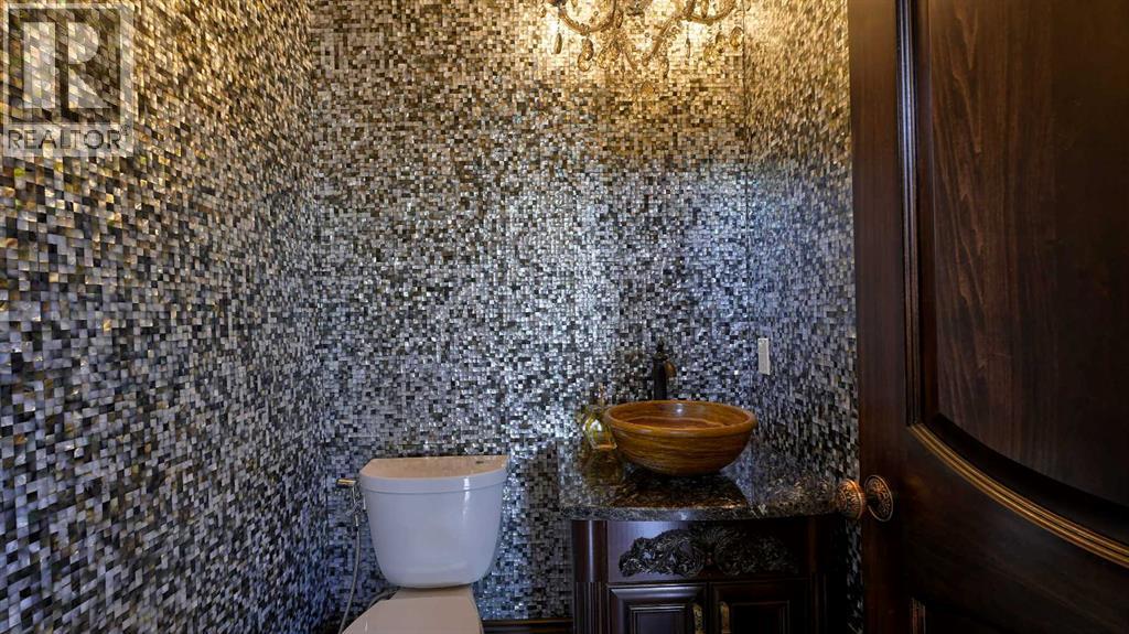 Single Family House for Sale in   Avenue NW Hounsfield Heights/Briar Hill Calgary 