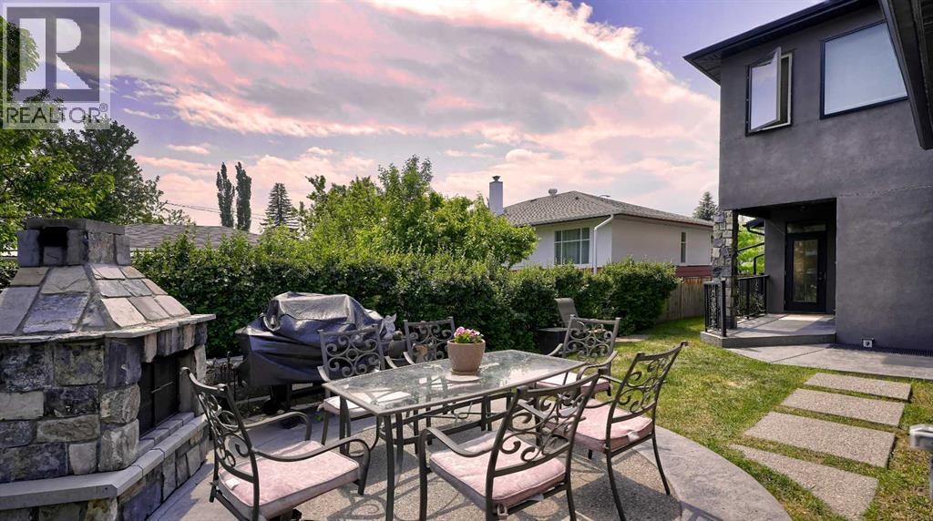 Single Family House for Sale in   Avenue NW Hounsfield Heights/Briar Hill Calgary 