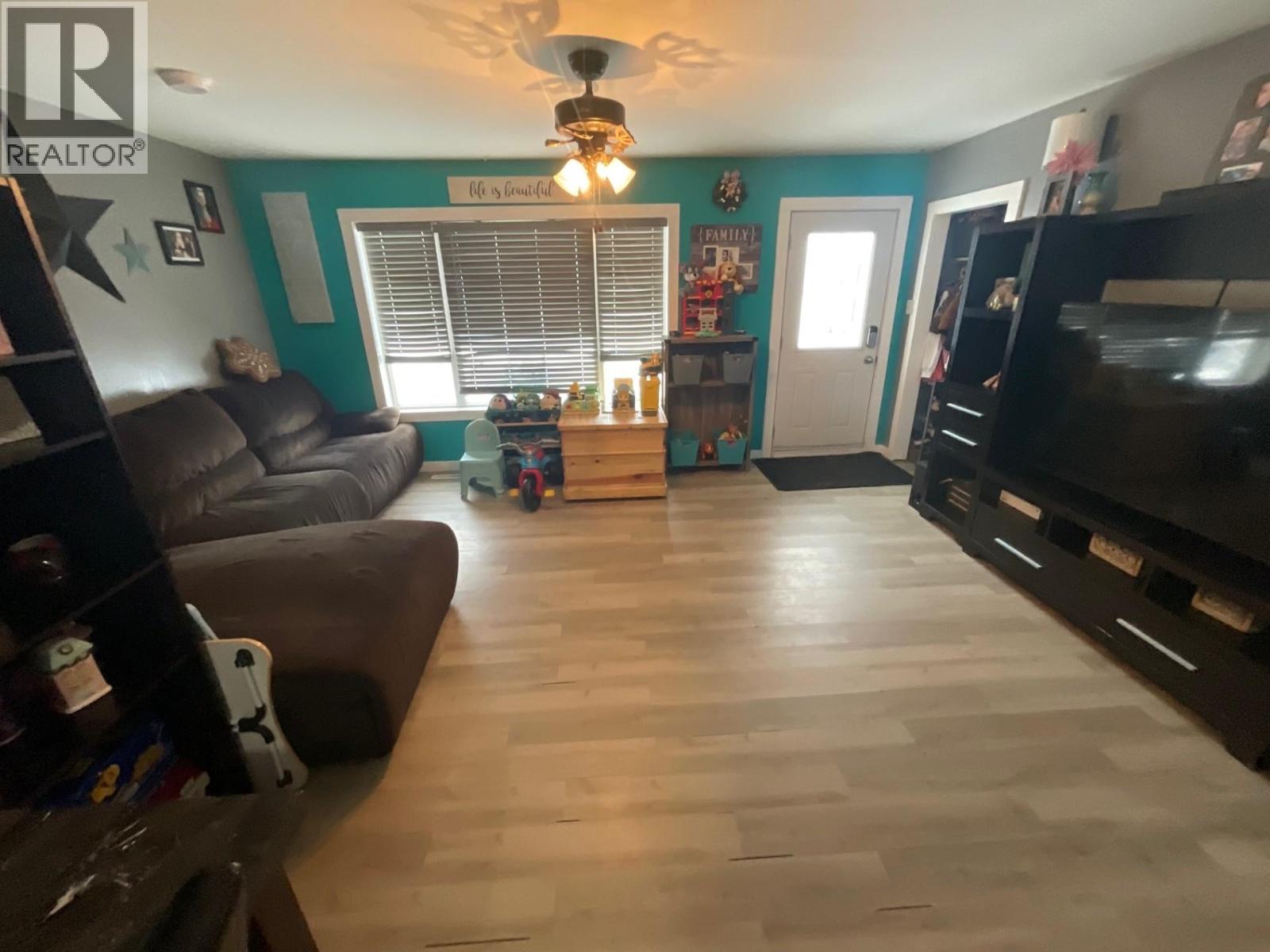 9008 102 AVENUE, Fort St. John