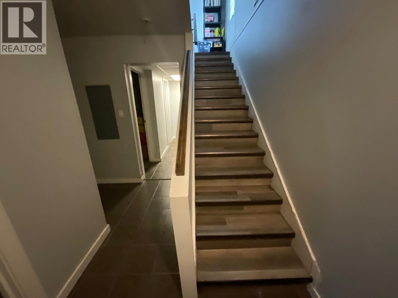 9008 102 AVENUE, Fort St. John