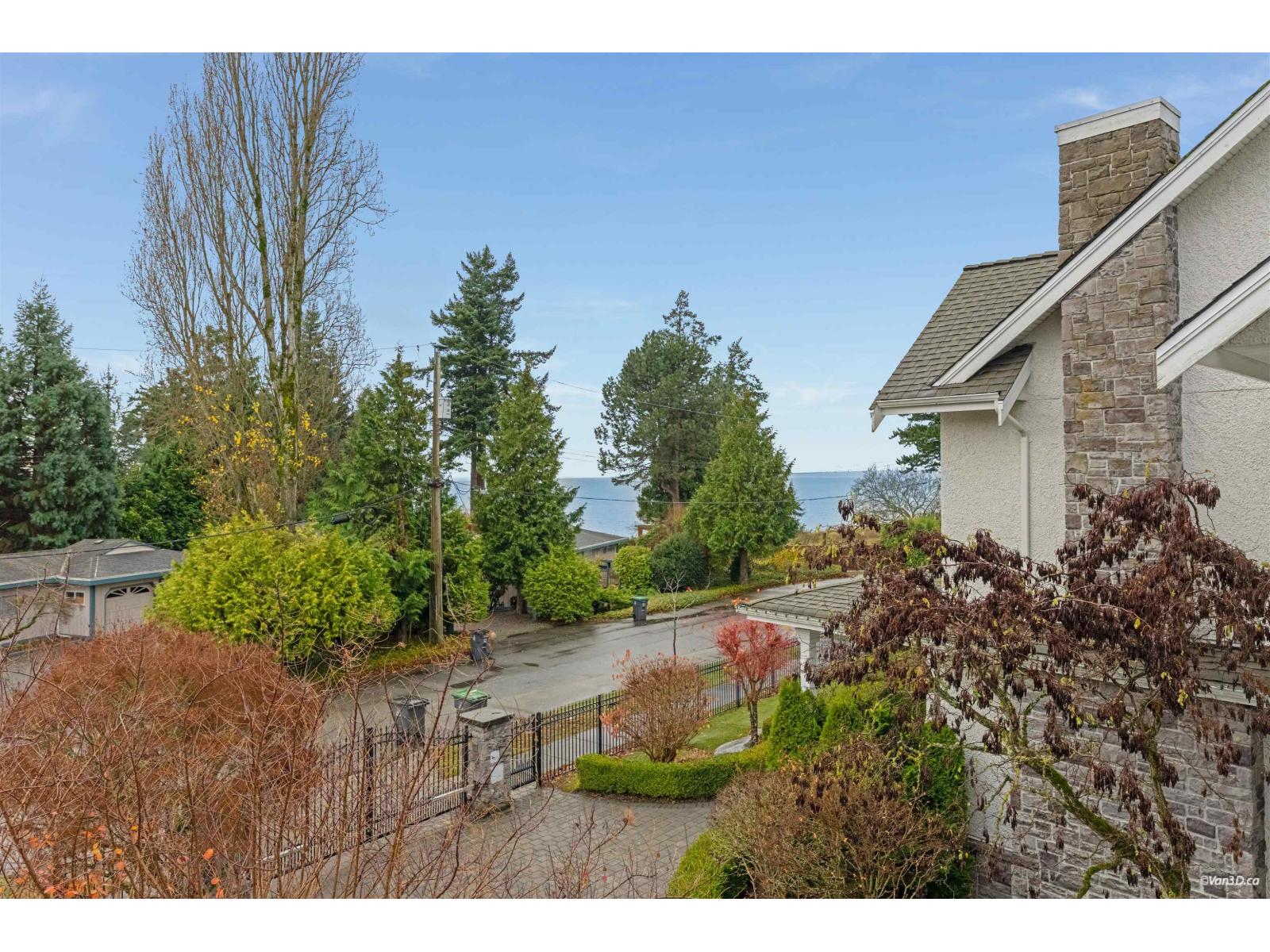 2110 INDIAN FORT DRIVE, Surrey