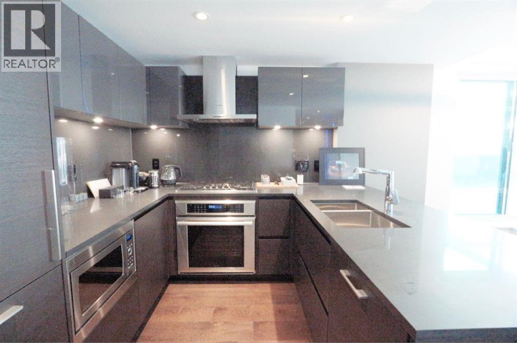 704 1571 W 57TH AVENUE, Vancouver