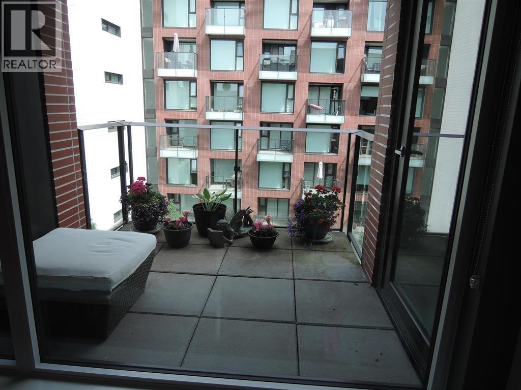 704 1571 W 57TH AVENUE, Vancouver