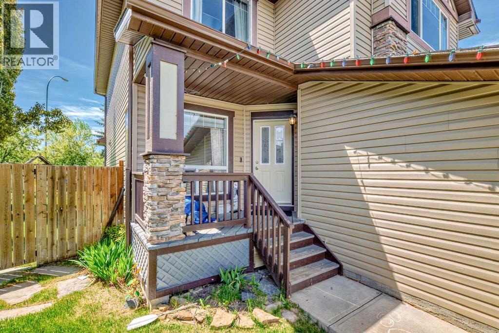 Single Family House for Sale in  Shawbrooke Park SW Shawnessy Calgary 