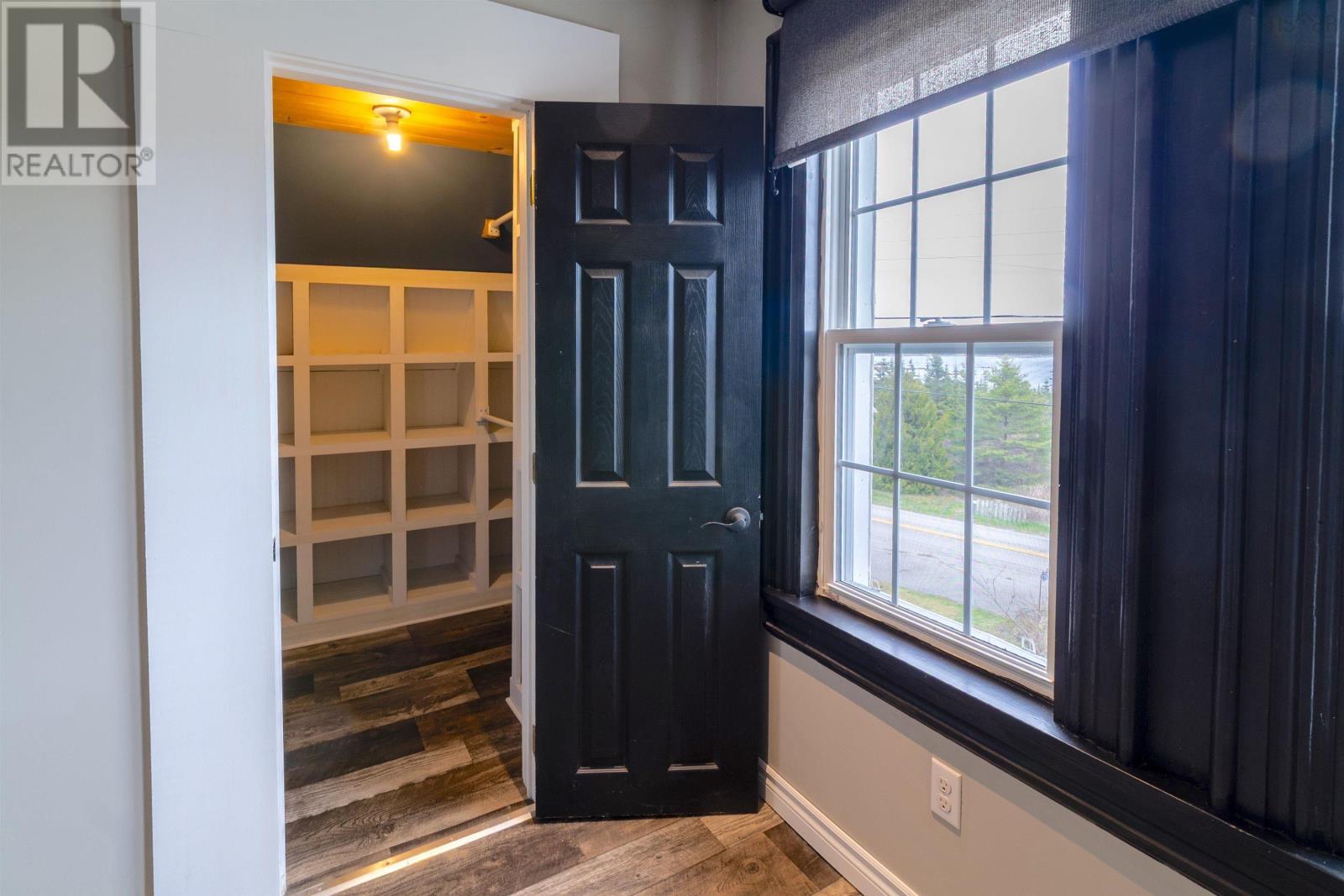 Property 30 of 49 of 352 Bear Point Road