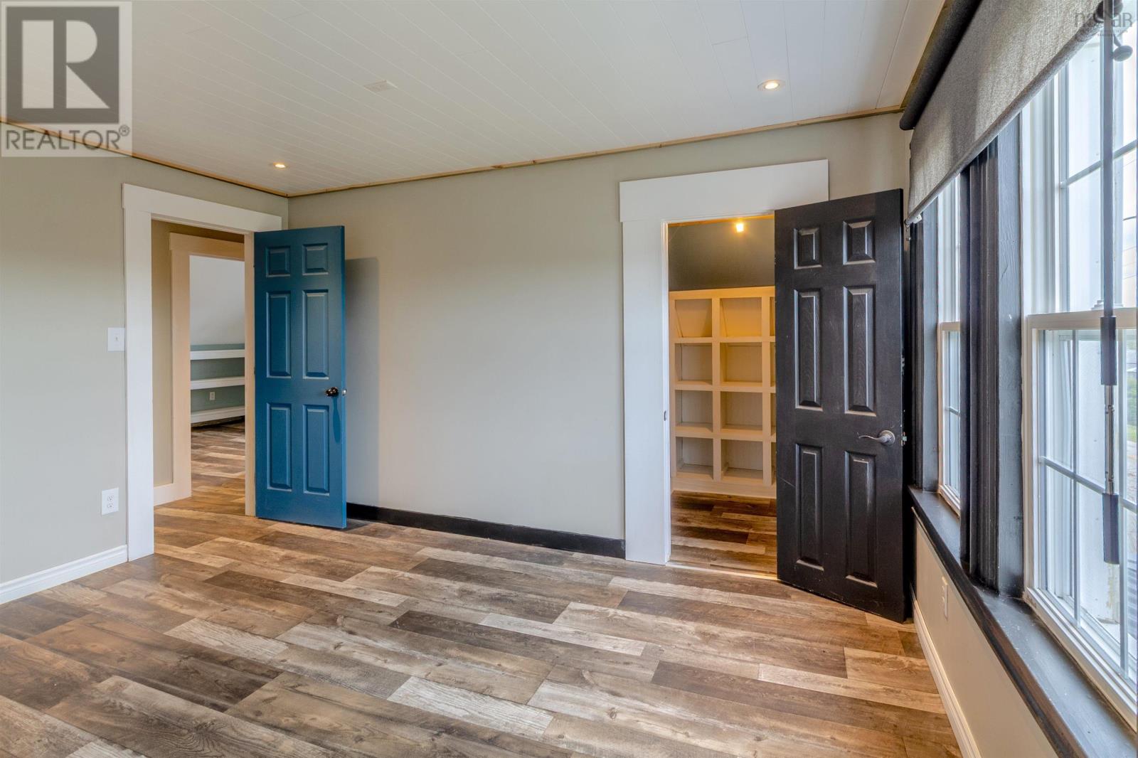 Property 40 of 49 of 352 Bear Point Road