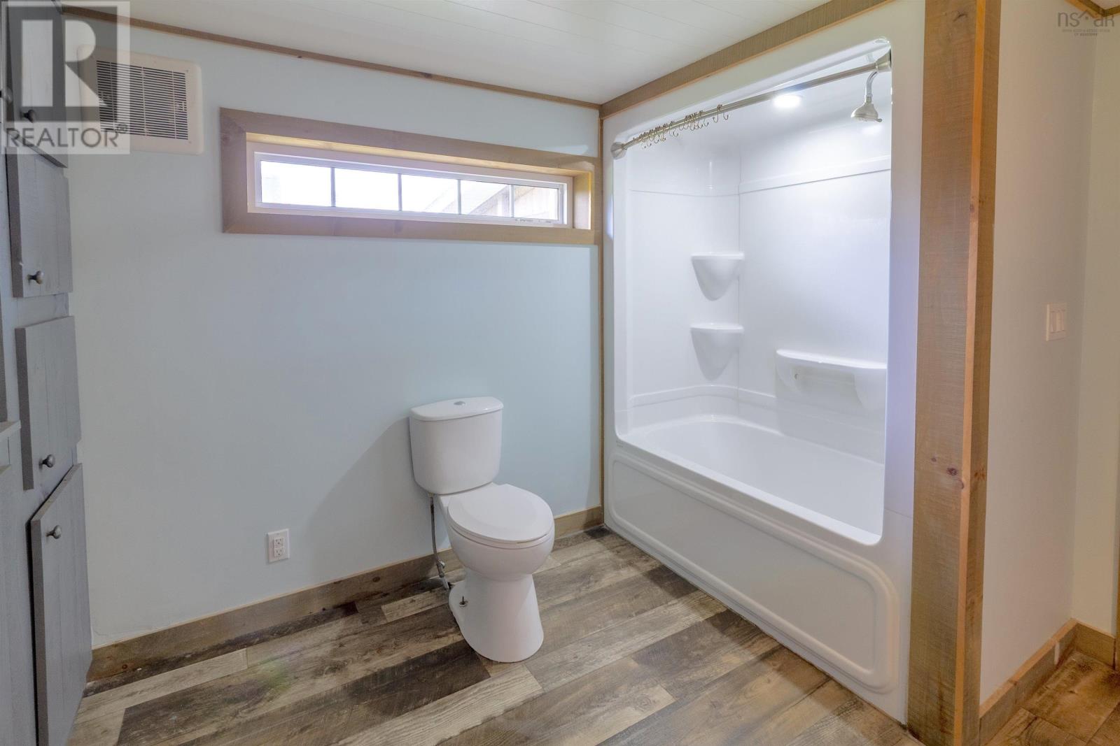 Property 28 of 49 of 352 Bear Point Road