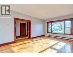 387 Fundy, photo 16