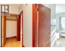 387 Fundy, photo 12