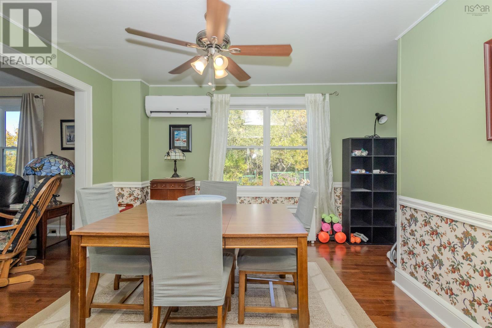 Property 20 of 42 of 15 Harriet Street