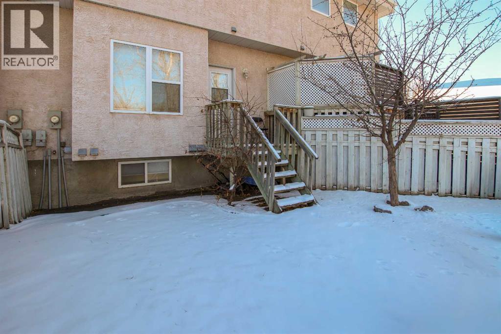 25 Adams Close, Red Deer