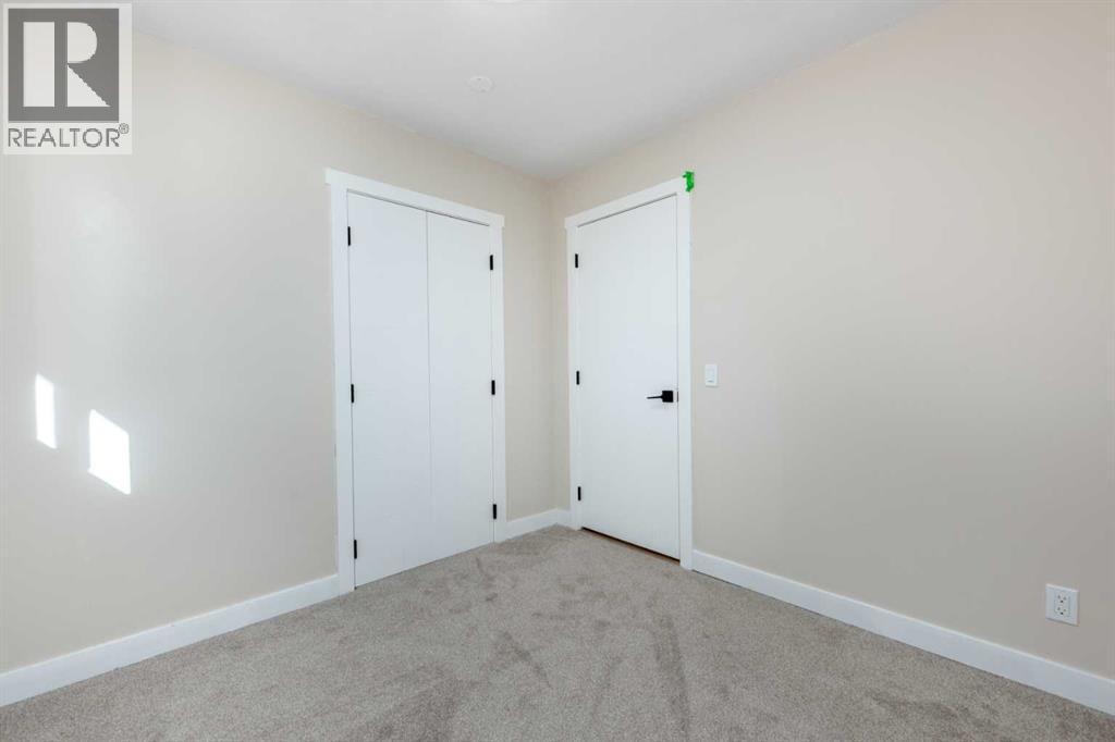 1736 41 Street NE, Calgary, Alberta