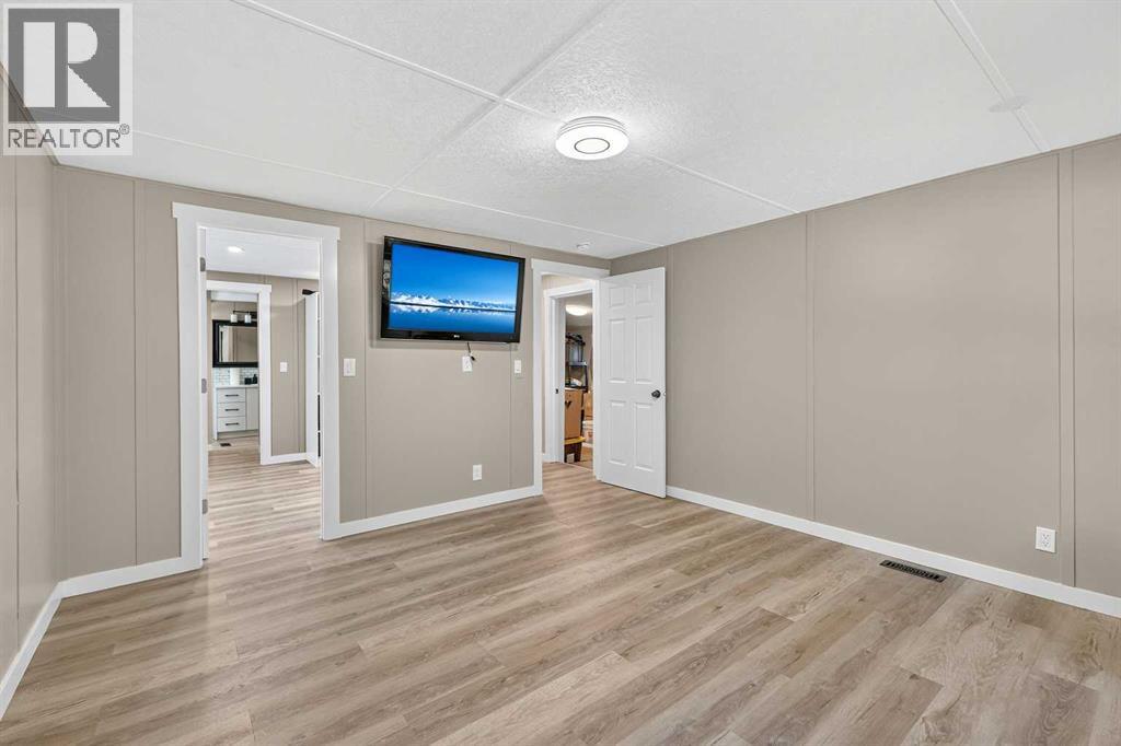 2320 Rainy Creek Road, Rural Lacombe County