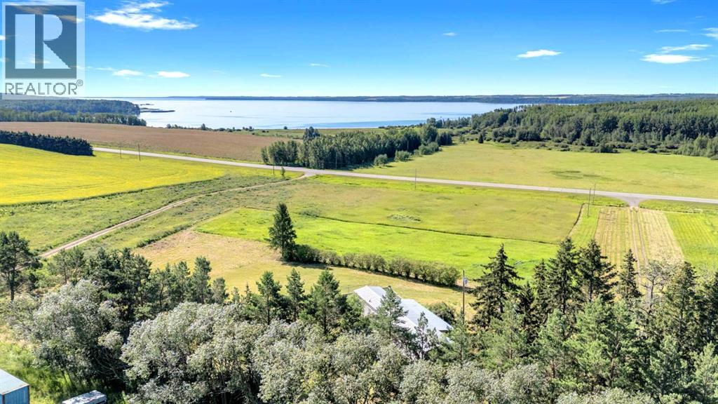 2320 Rainy Creek Road, Rural Lacombe County