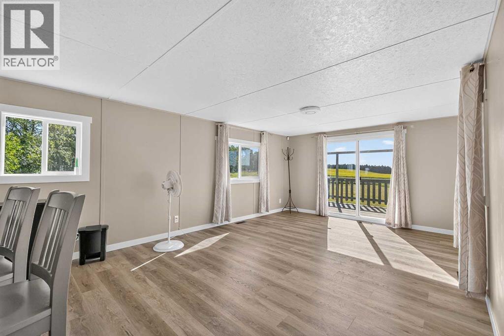 2320 Rainy Creek Road, Rural Lacombe County