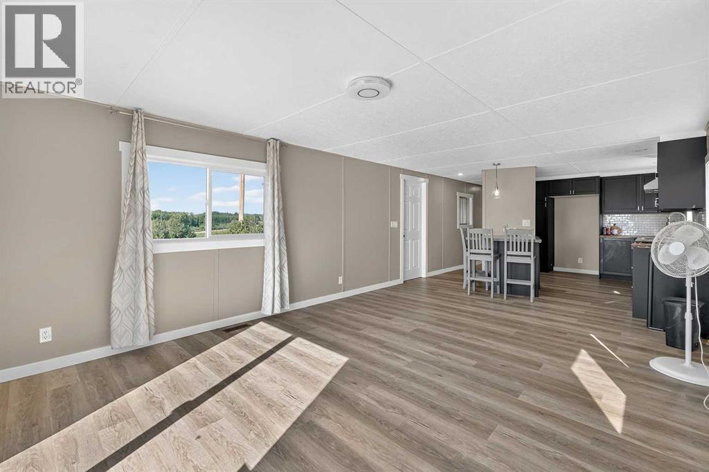 2320 Rainy Creek Road, Rural Lacombe County