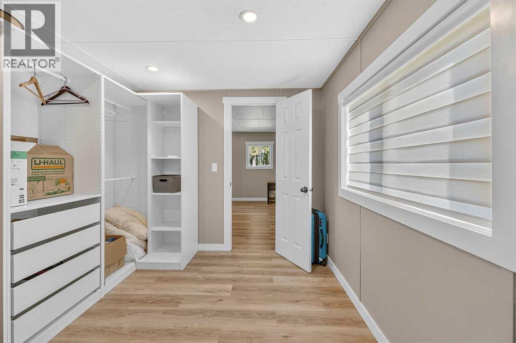 2320 Rainy Creek Road, Rural Lacombe County