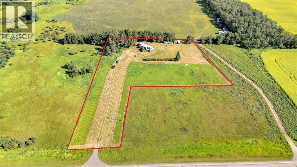 2320 Rainy Creek Road, Rural Lacombe County