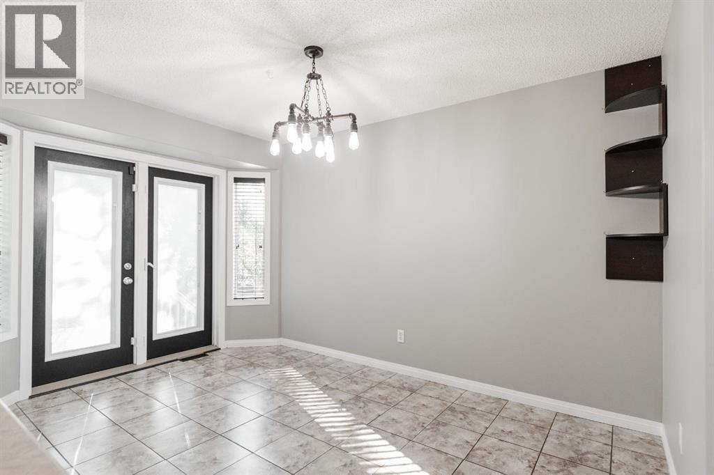 248 Warren Road, Fort McMurray