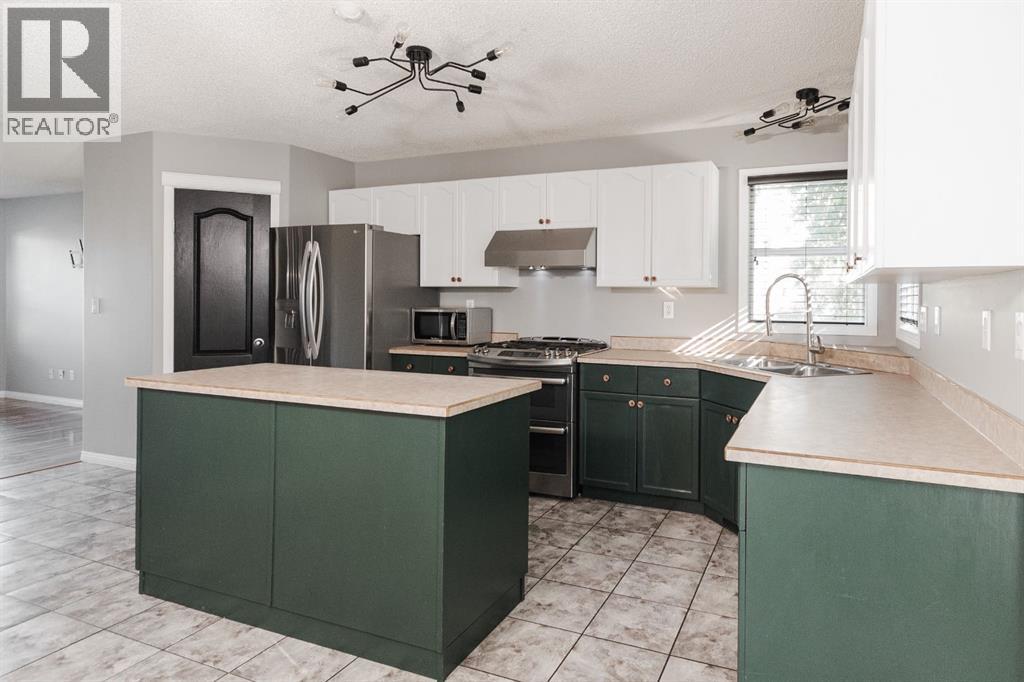 248 Warren Road, Fort McMurray