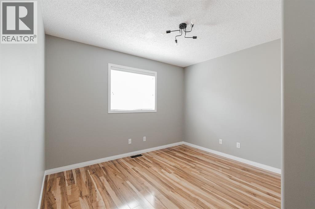 248 Warren Road, Fort McMurray