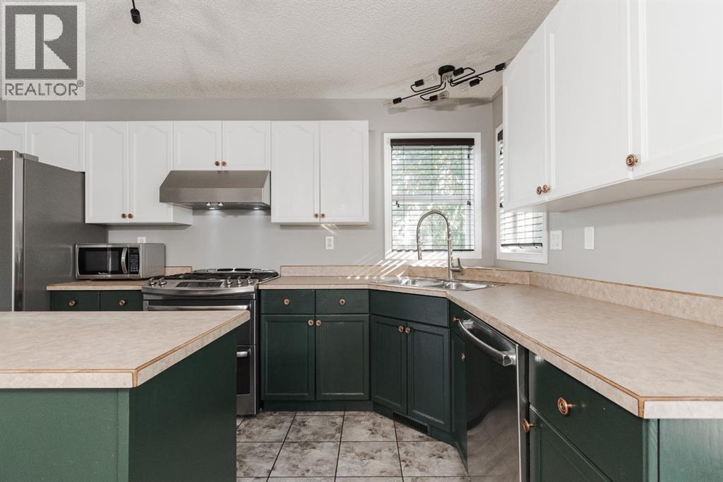 248 Warren Road, Fort McMurray