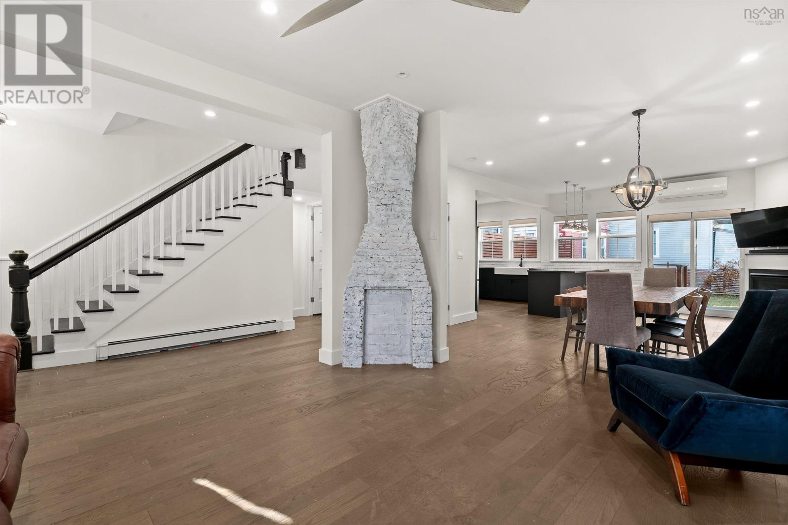 Property 8 of 50 of 5567 Black Street