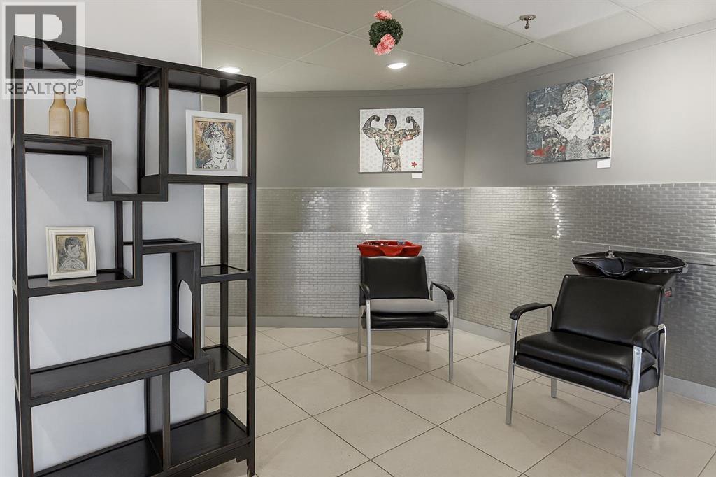 Retail for Sale in    Avenue SW Killarney/Glengarry Calgary 