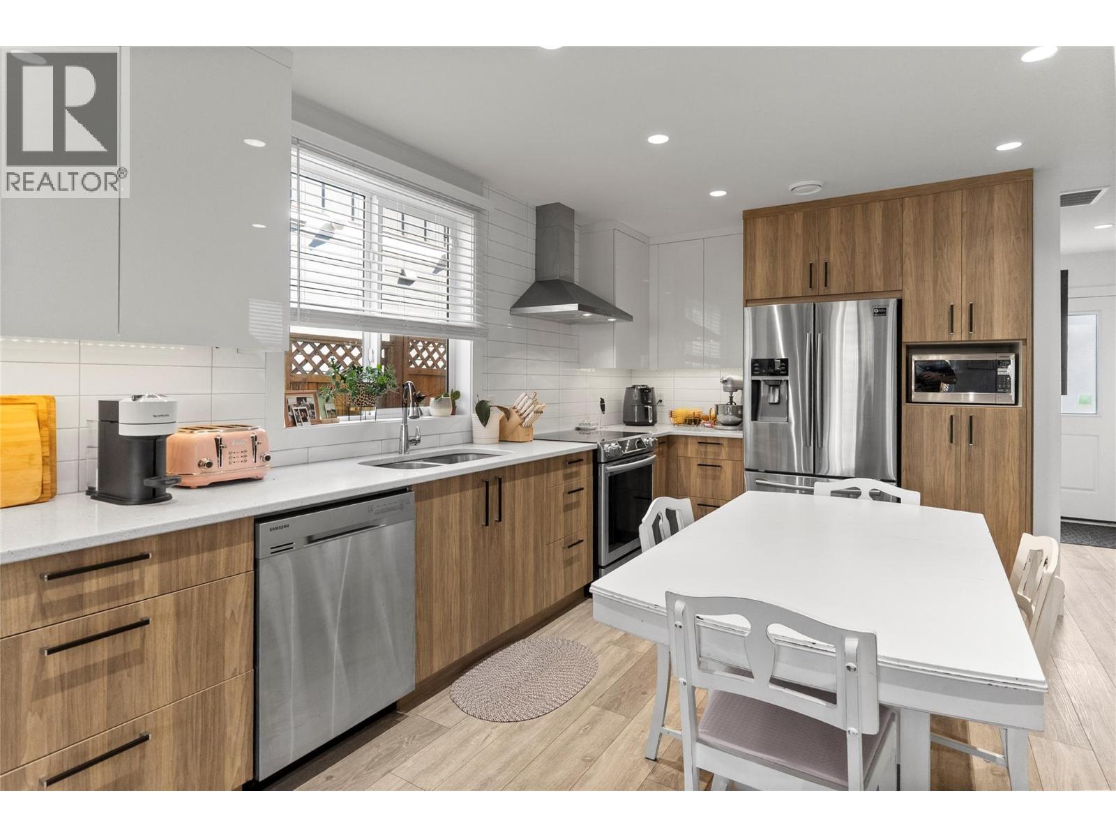  727 Cadder Avenue, Kelowna