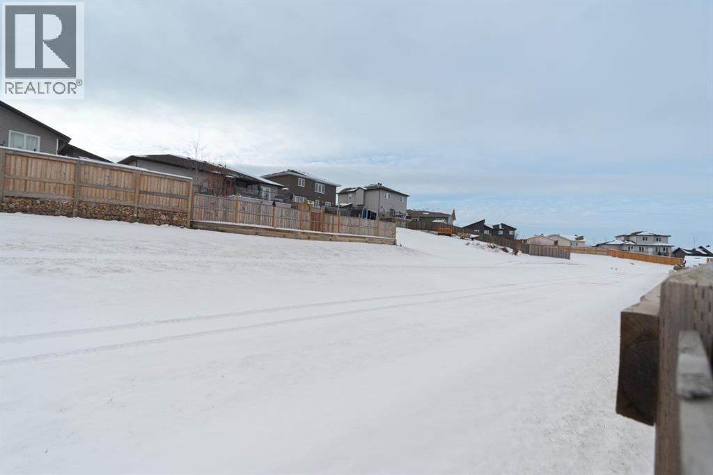 153 Beaconwood Place, Fort McMurray