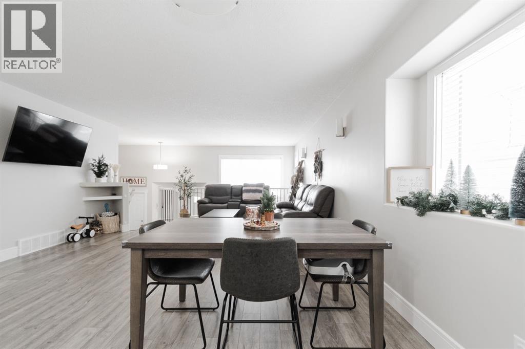 153 Beaconwood Place, Fort McMurray