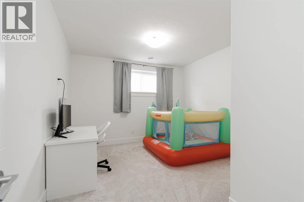 153 Beaconwood Place, Fort McMurray