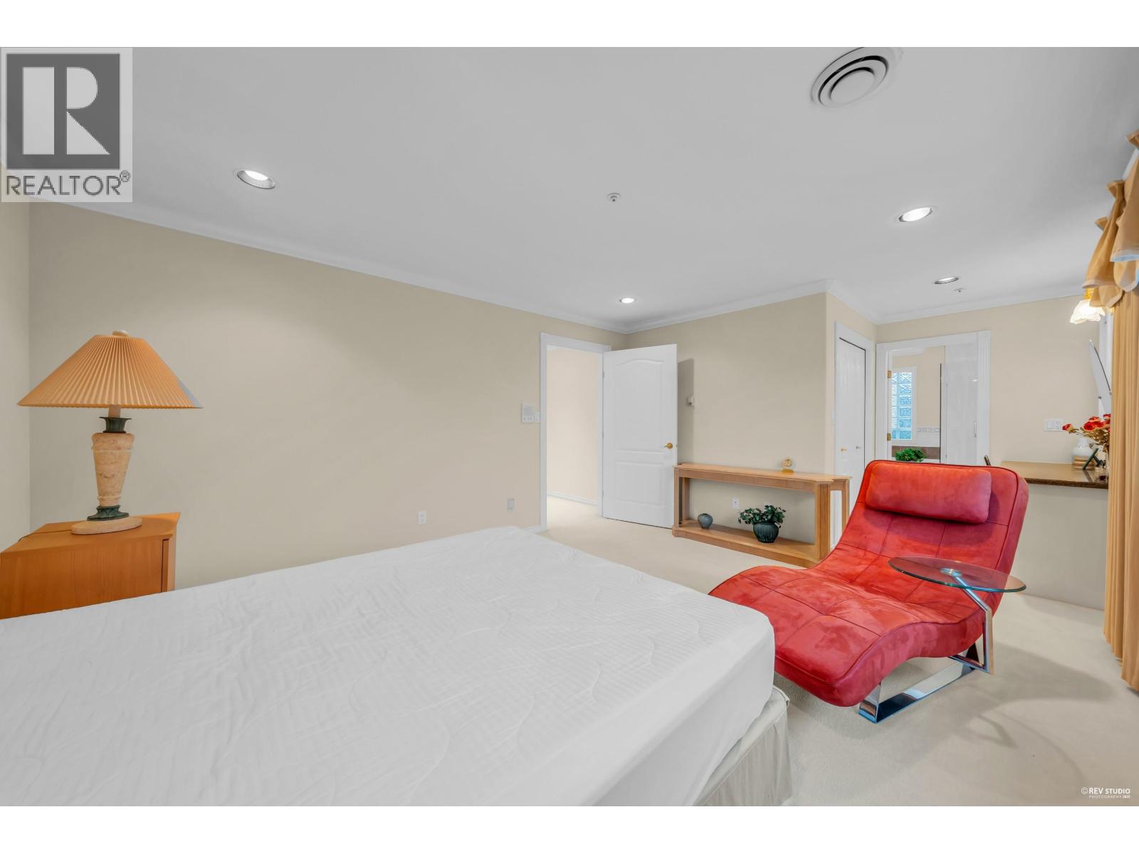 389 TALISMAN AVENUE, Vancouver