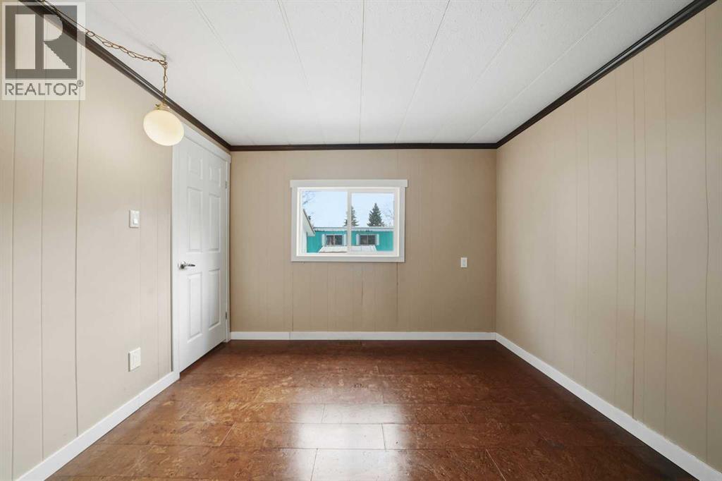 18 Parkland Acres, Lacombe