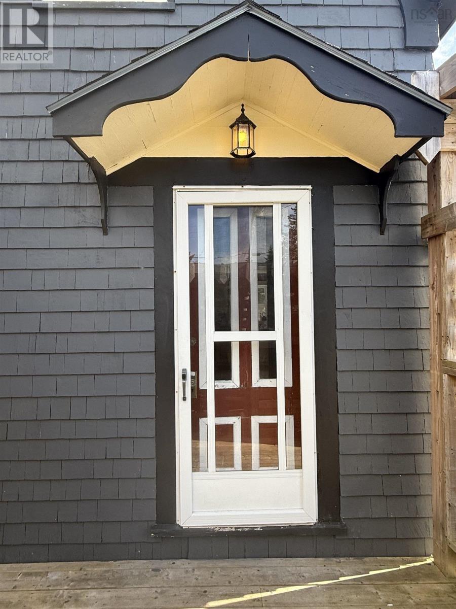 Property 18 of 34 of 1517 Blanche Road