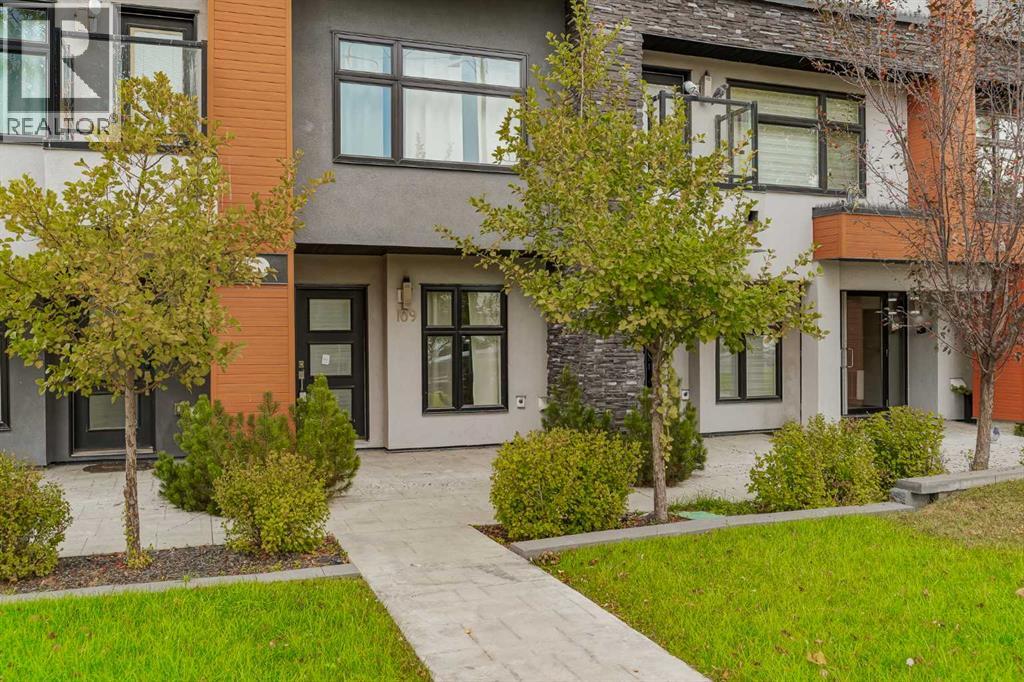 Single Family House for Sale in    Avenue NW Capitol Hill Calgary 