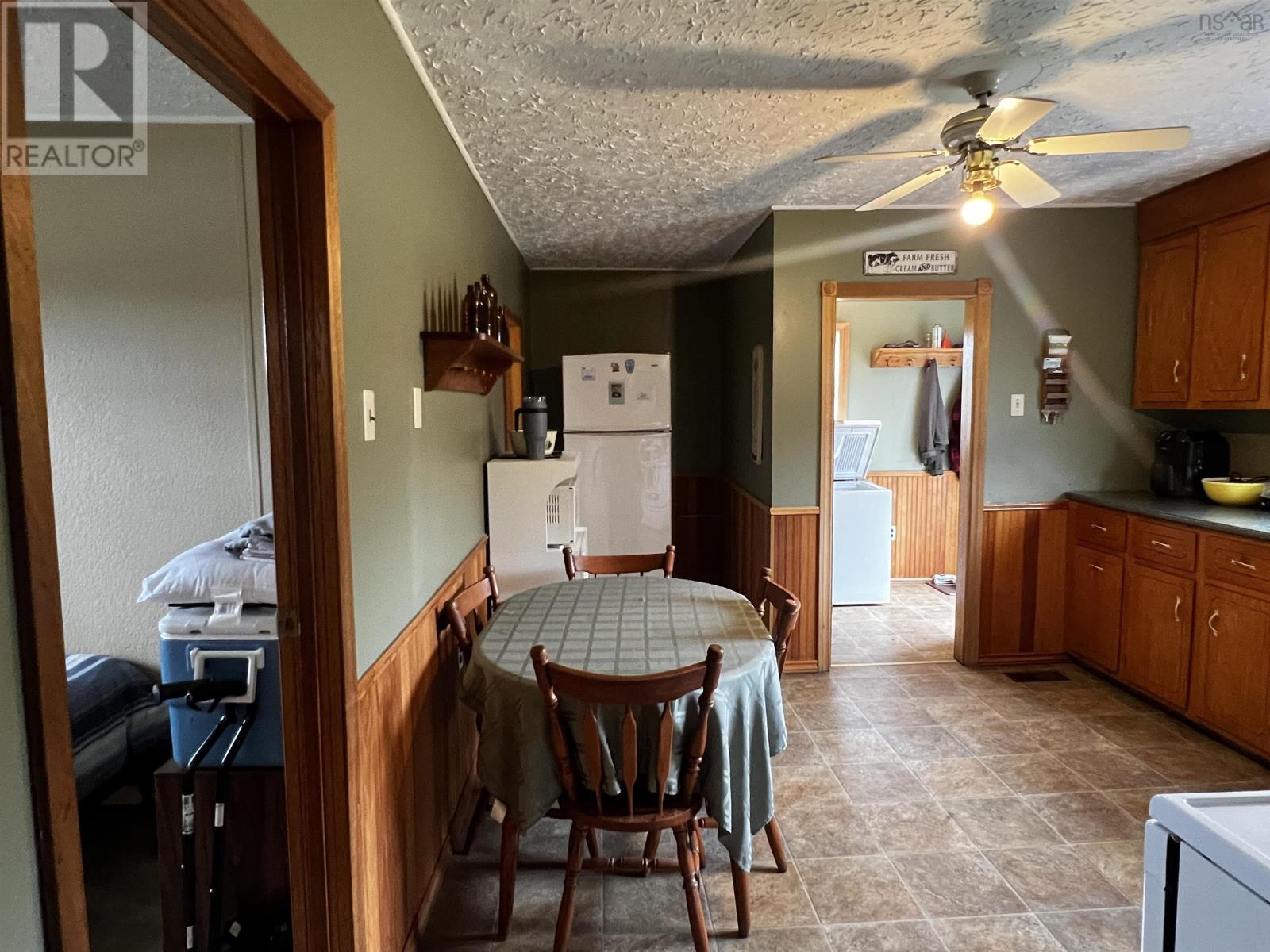 Property 26 of 37 of 13611 316 Highway