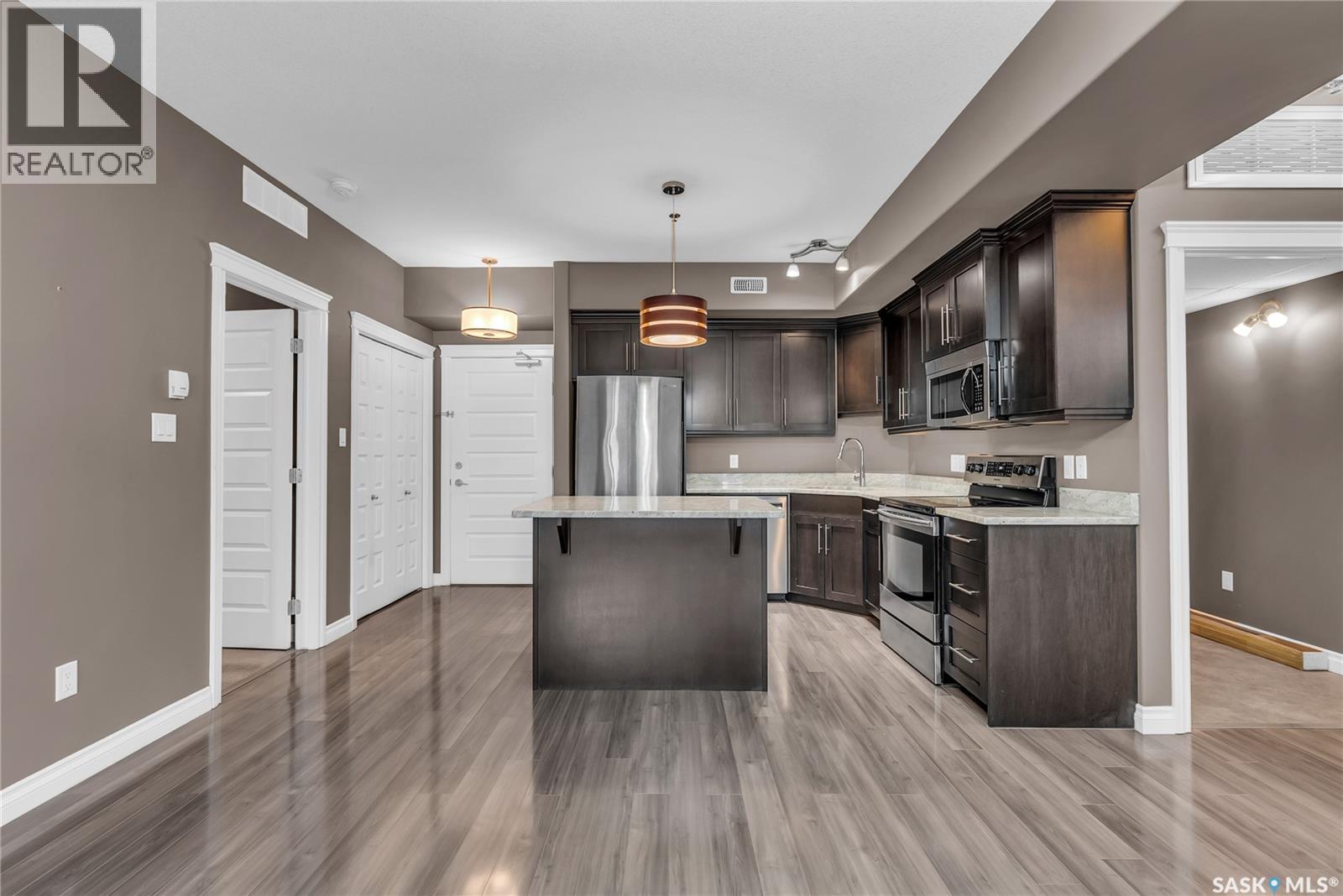 Single Family House High rise for Sale in   Nelson ROAD Saskatoon 