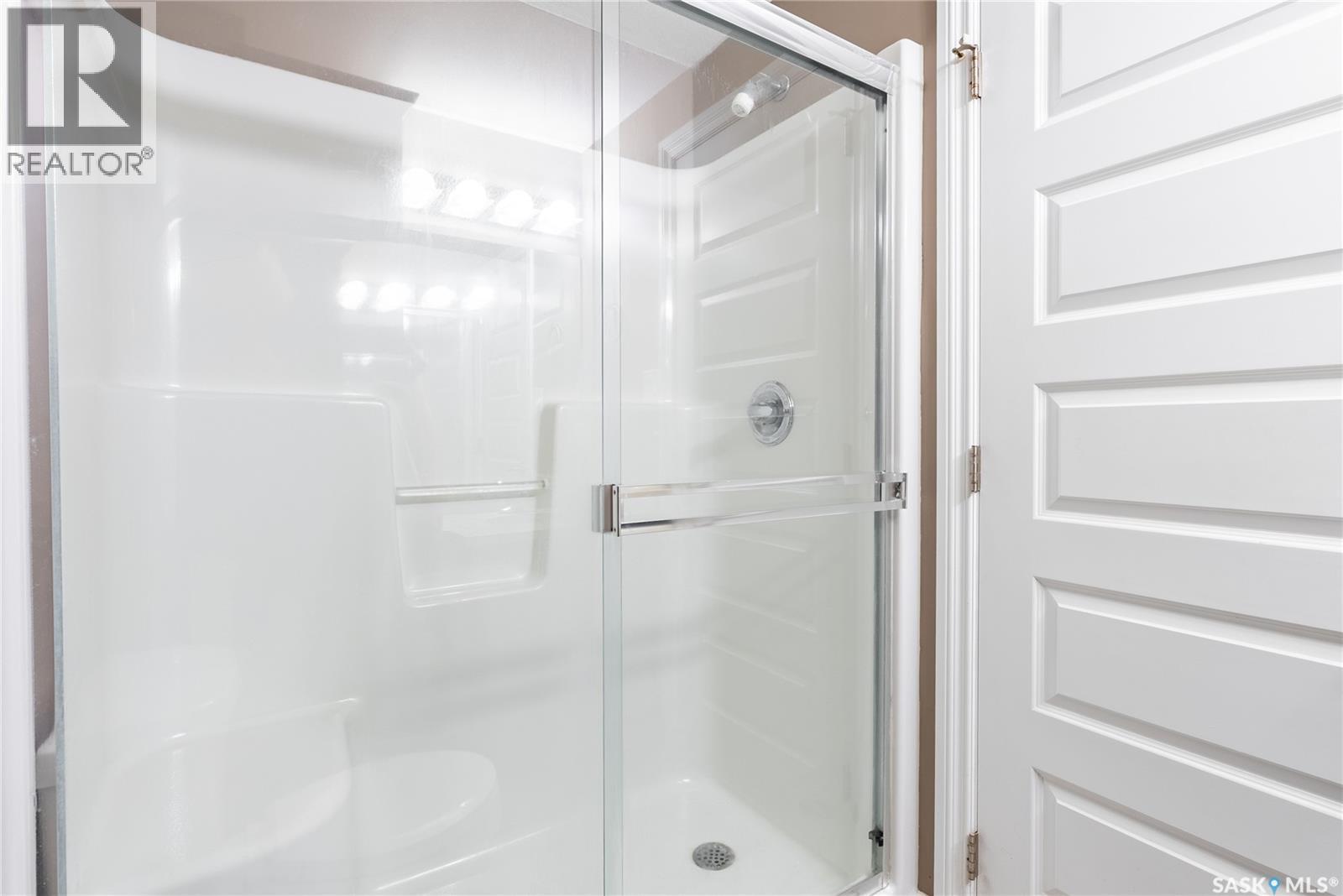 Single Family House High rise for Sale in   Nelson ROAD Saskatoon 