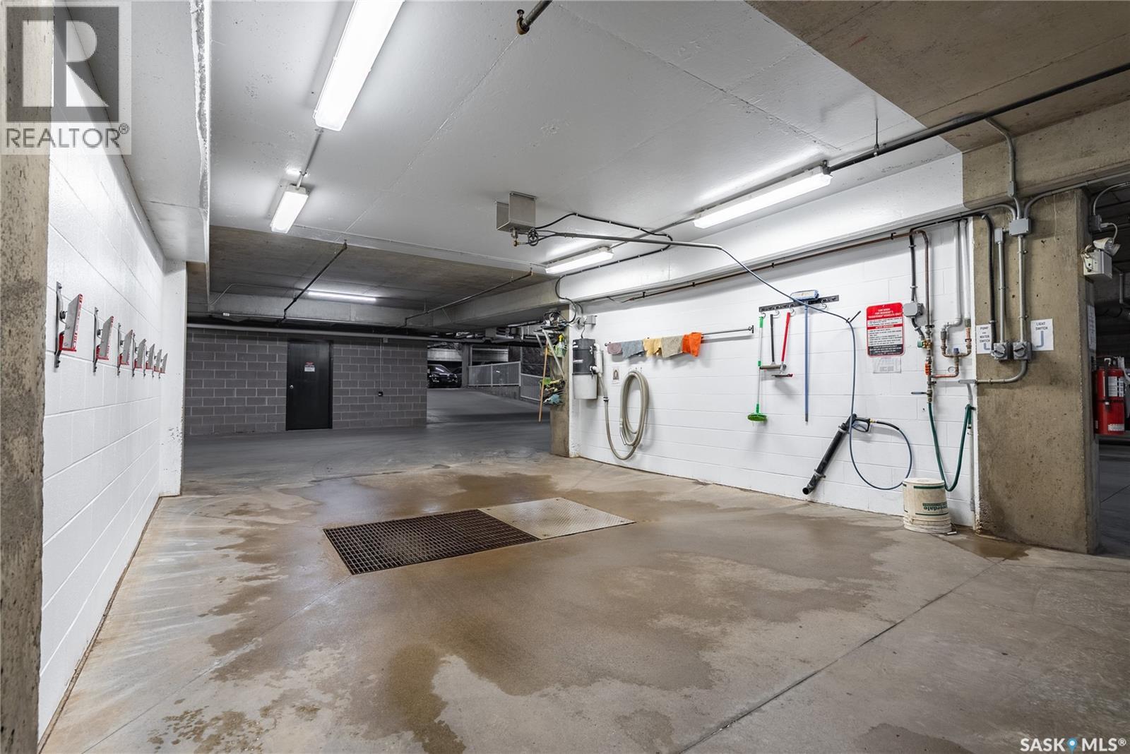 Single Family House High rise for Sale in   Nelson ROAD Saskatoon 