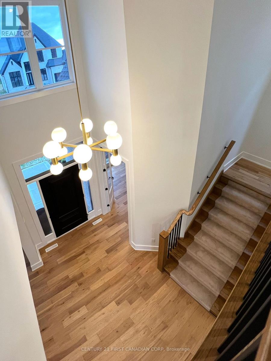 877 EAGLETRACE DRIVE - Photo 5 of 39, London North (North S), Ontario