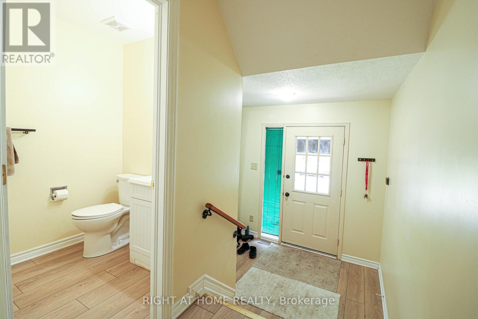 50 FIRESIDE CRESCENT - 3